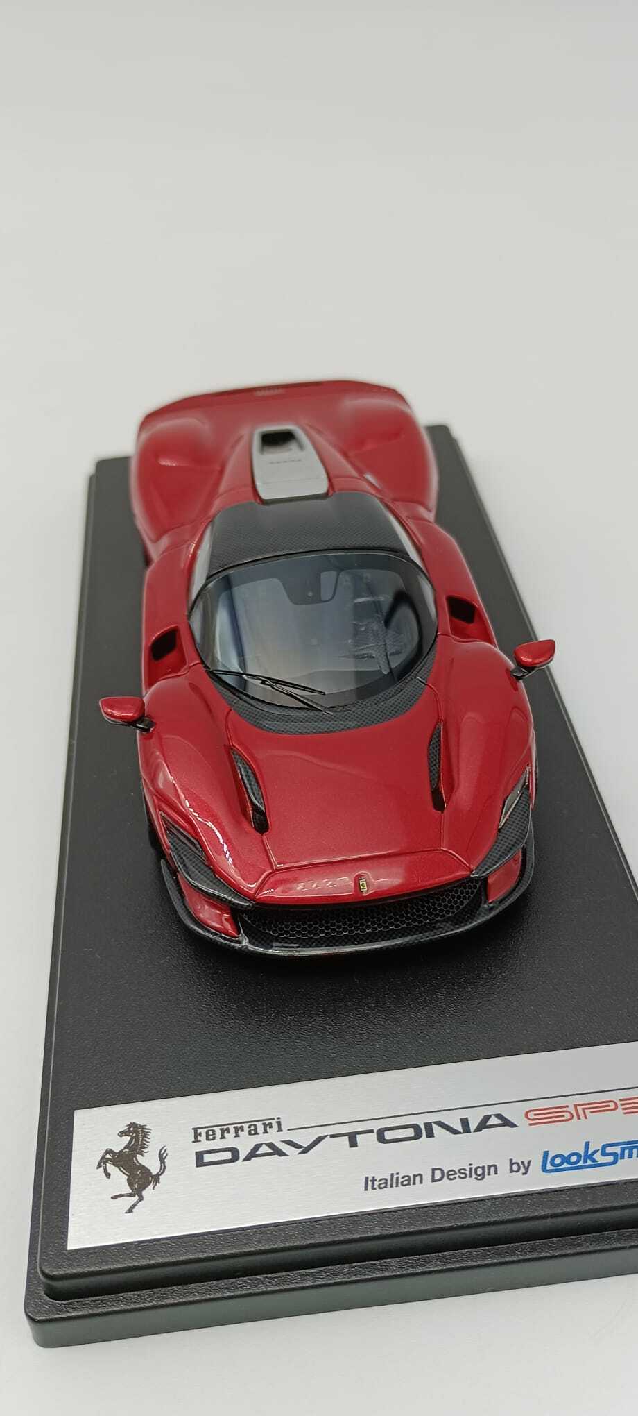 LOOKSMART - LS535A FERRARI DAYTONA SP3 CLOSED ROOF ROSSO MAGMA