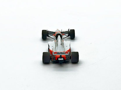 V002 - MCLAREN MP4/4 MARLBORO - N.1
