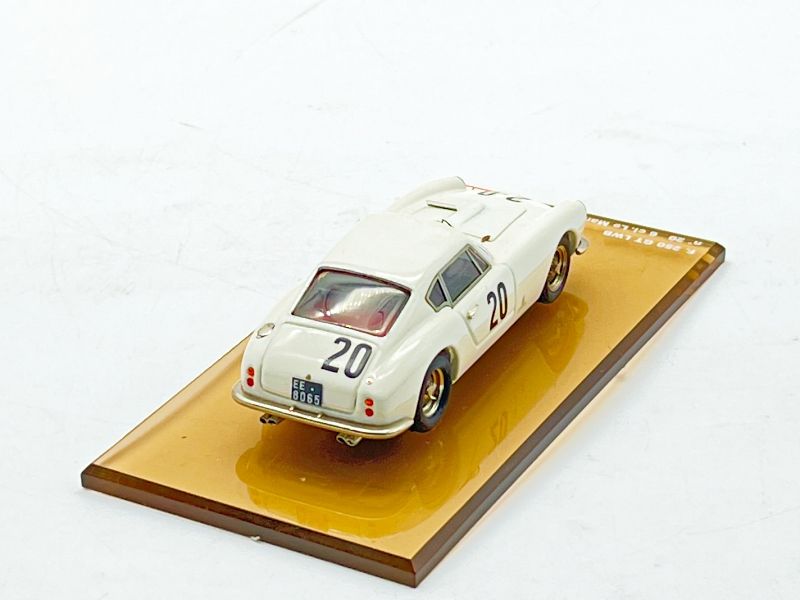 TRON MODELS - TRM145 FERRARI 250 LWB N.20 01959 6CL LE MANS